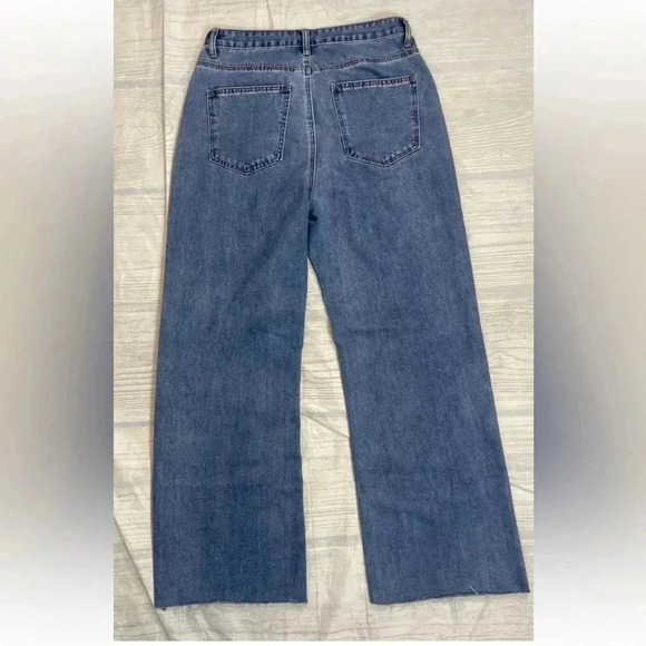 Princess Polly Boundless Denim Cut Raw Hem Blue Jeans Women’s Size 8 Classic - Picture 9 of 16